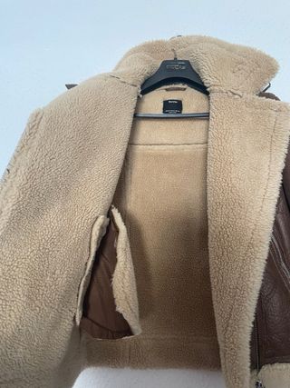 Abrigo marrón con forro de borreguito