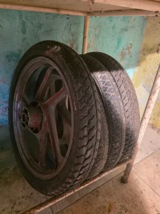 Llantas Derbi Variant