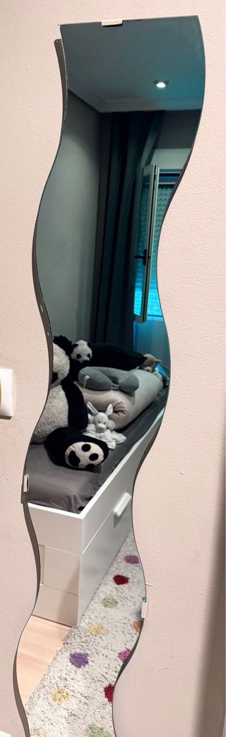 Espejo decorativo forma ola