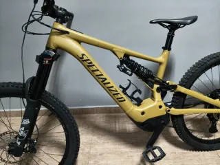 Specialized Turbo Levo bici eléctrica