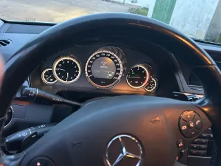 Mercedes-Benz Clase E 2010
