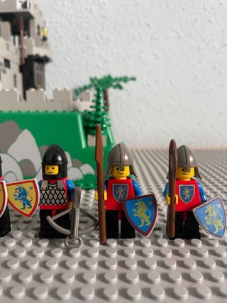 Lego 6081 Crusaders King's Mountain Fortress
