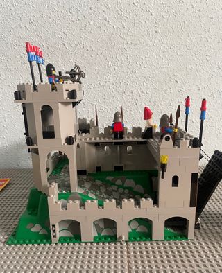 Lego 6081 Crusaders King's Mountain Fortress