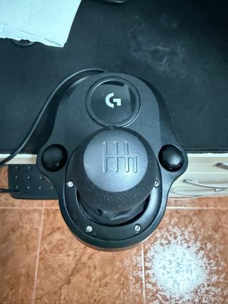 Volante Logitech G923 SE con Shifter