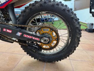 Honda CRF 250R matriculada