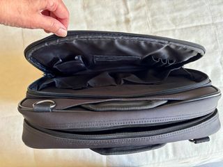 Valigetta DICOTA per laptop