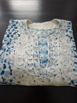 Chilaba Hecha a Mano Azul y Blanca