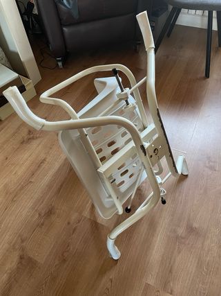 Silla ortopédica bañera.