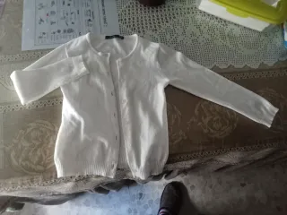 Rebeca blanca manga larga