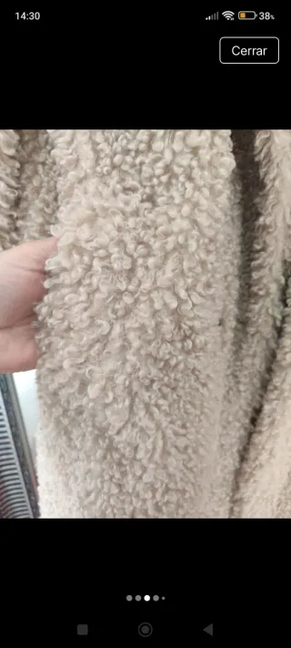 Abrigo mujer beige talla M, pero da mucho más