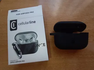 Funda Silicona AirPods Pro con gancho Cellularline