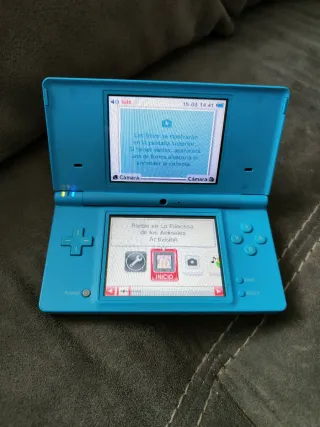 Nintendo DSi Blu con 9 Giochi e Caricatore