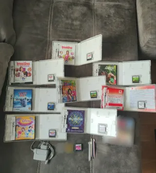 Nintendo DSi Azul con 9 Juegos y Cargador