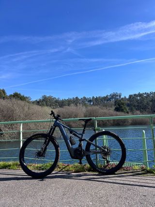 Bicicleta Eléctrica FOCUS Talla S