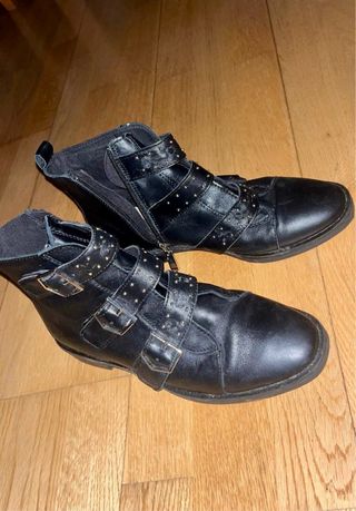 Stivali neri taglia 38