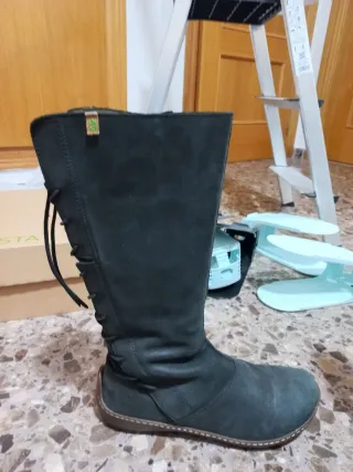 Stivali alti Naturalista Taglia 38