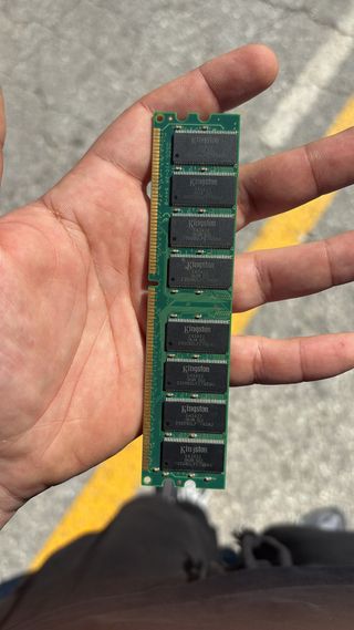 Memoria RAM Kingston KVR400