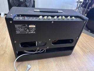 Fender Hot Rod Deluxe IV Amplificador Guitarra