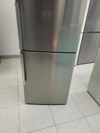 Nevera Combi 2,Cm Bosch + Garantía Con Transporte