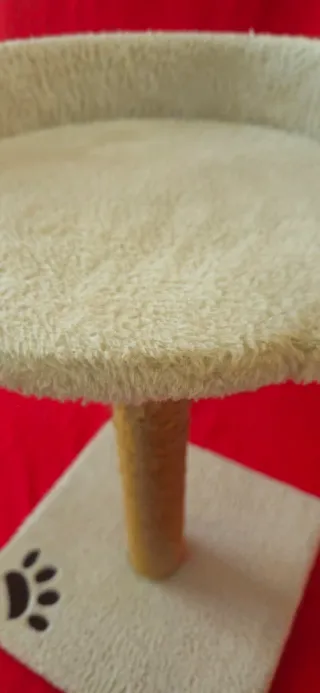 Rascador árbol para gatos con cama y poste sisal