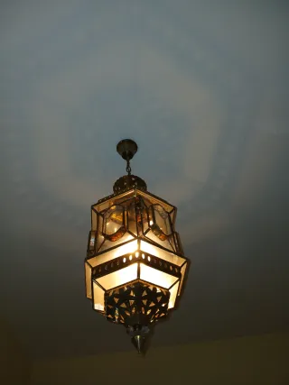 Farol artesanal de techo metal y cristal