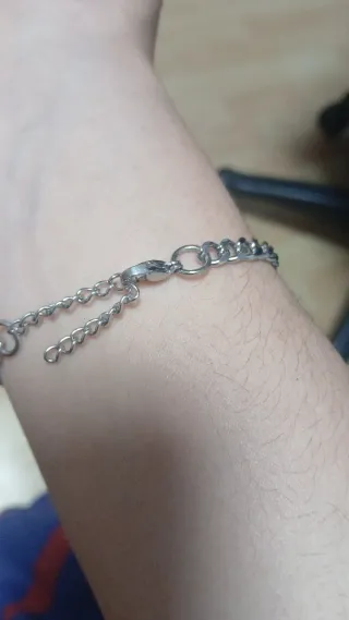 Elegante cadena acero estilo sutil