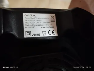 Jarra Cecotec Titanium 1800 sin aro