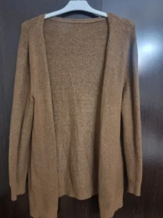 Cárdigan de punto marrón