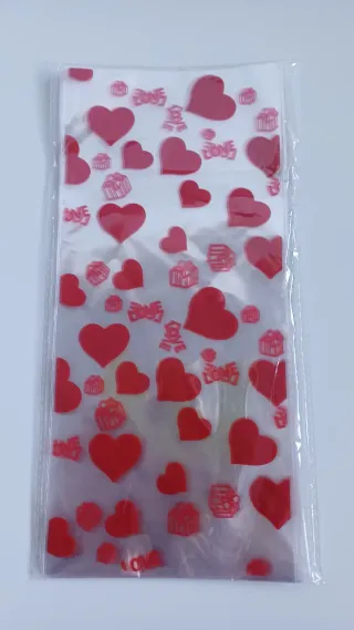 50 Bolsas transparentes con corazones 27x12.5cm