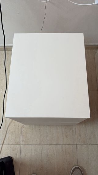 2 Mesitas de Noche Blancas Ikea