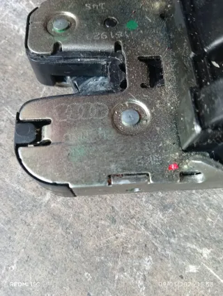 Cierre portón A3 8P