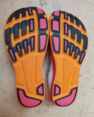 Zapatillas Altra Mujer Blancas y Rosas