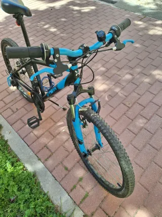 Bicicleta infantil B'TWIN 24