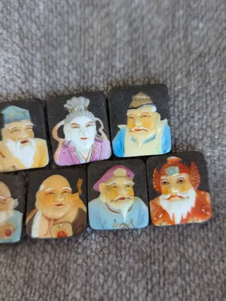 Antiguos Botones Toshikane Figuras