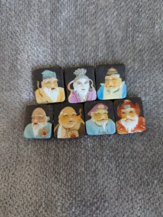 Antiguos Botones Toshikane Figuras