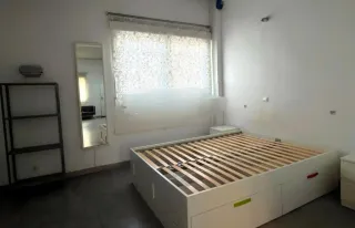 Vivienda, jardin en puerta, reformado, Metro 2"