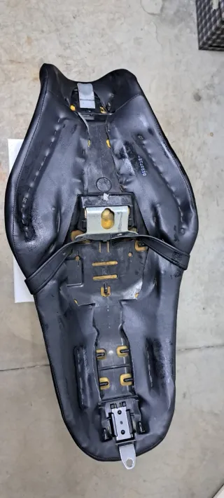 Asiento doble de Harley Davidson Sportster 883