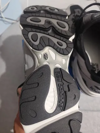 Zapatillas New Balance 1000 Negro/Gris