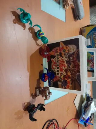 Caja de cartas Bakugan Battle Pack