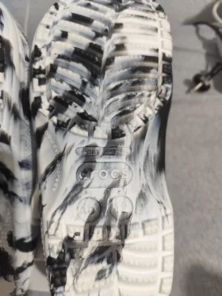 Sandalias Crocs Multicolor Talla X