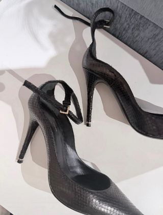 Zapatos de piel tacón T.38