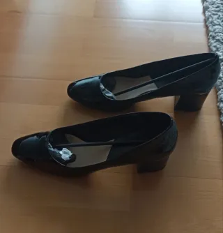 Manoletinas tacón negras talla 40