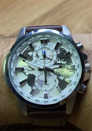 Casio Edifice World Time Plata