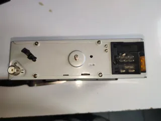 Radio cassette grunding autoreverse