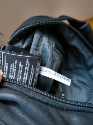 Bandolera de cuero negra para hombre