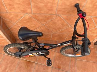 Bicicleta infantil Btwin negra