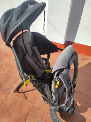 Mochila Portabebés Montaña Deuter