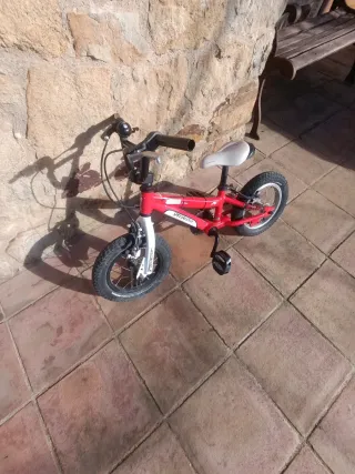 Bicicleta Infantil Specialized Roja