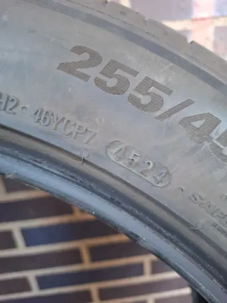 Neumáticos Kumho 255/45 R20