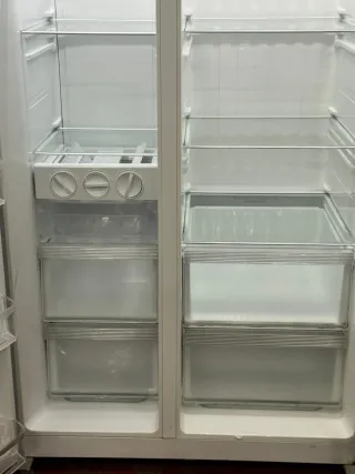 Frigorífico americano Saivod